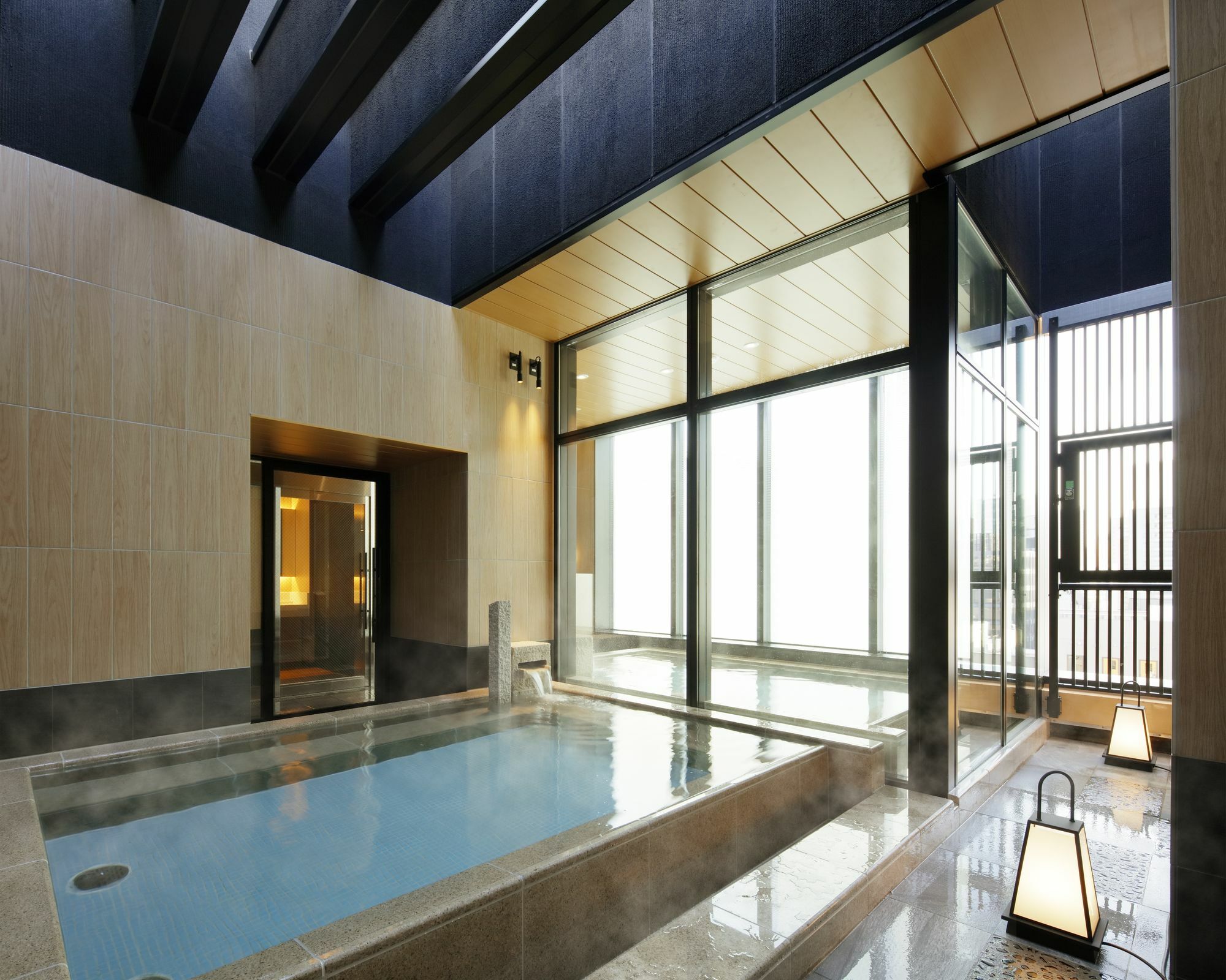 Candeo Shimbashi Hotel Tokio